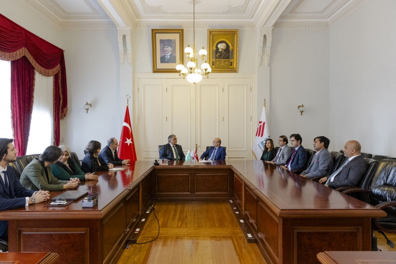 https://kyk.fsm.edu.tr/resimler/upload/B60A31442023-10-20-02-07-12pm.JPG